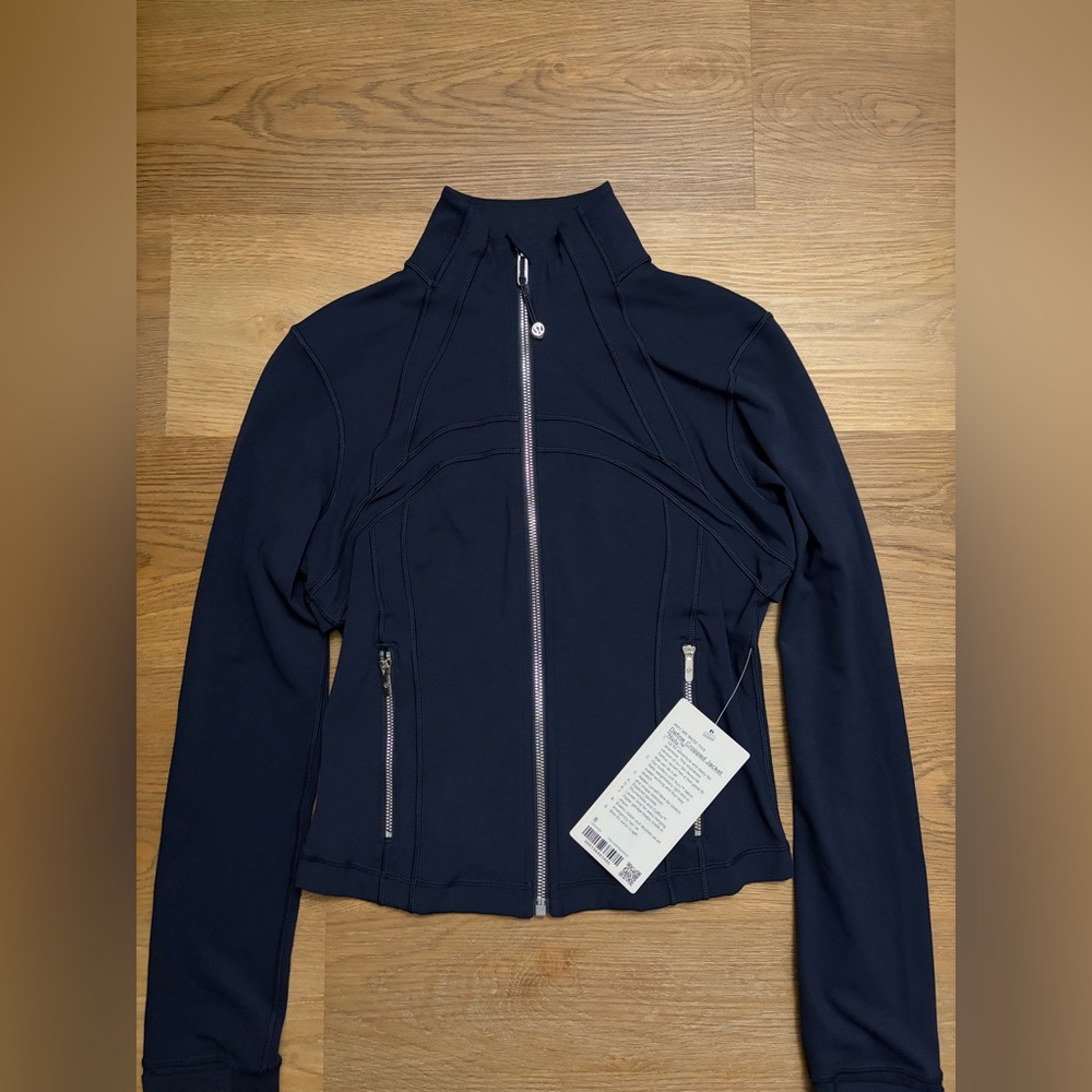 Lululemon Define Cropped Jacket NWT Navy 8